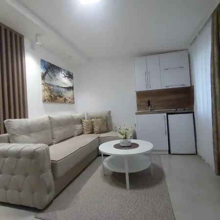 Apartments Doha Ulcinj Exterior photo